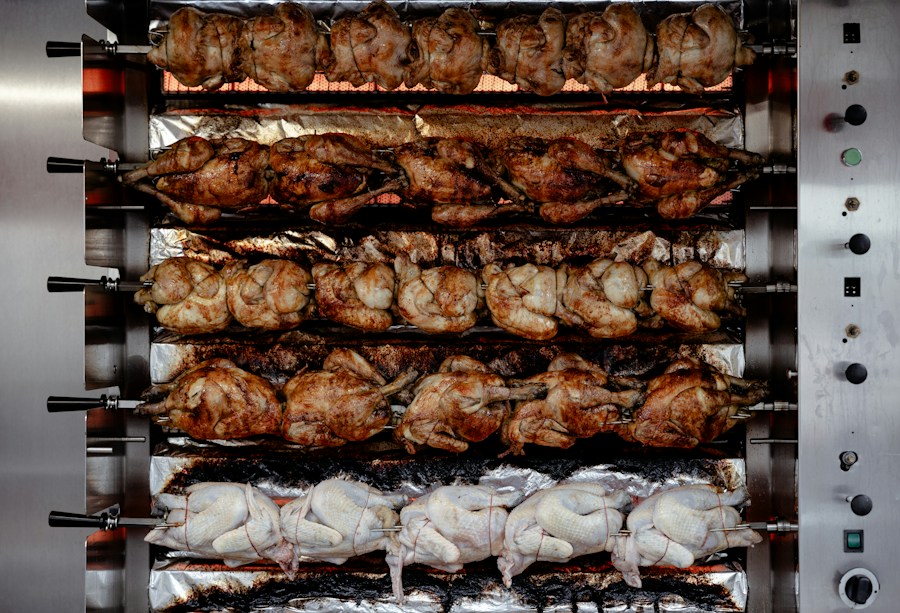 Chicken roasting machine