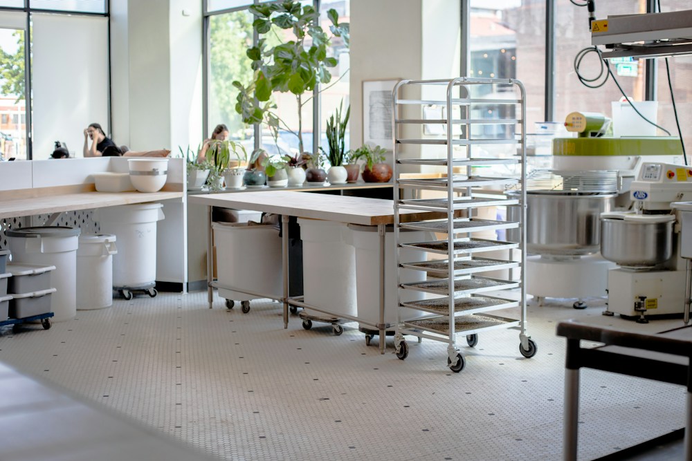Bakery display and prep