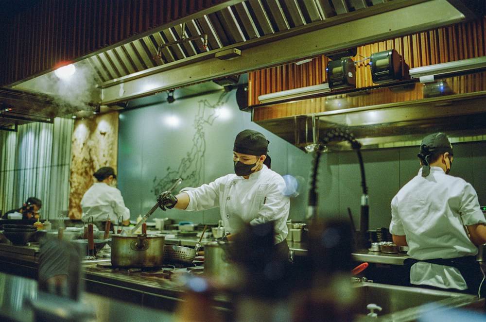 Restaurant cooking line